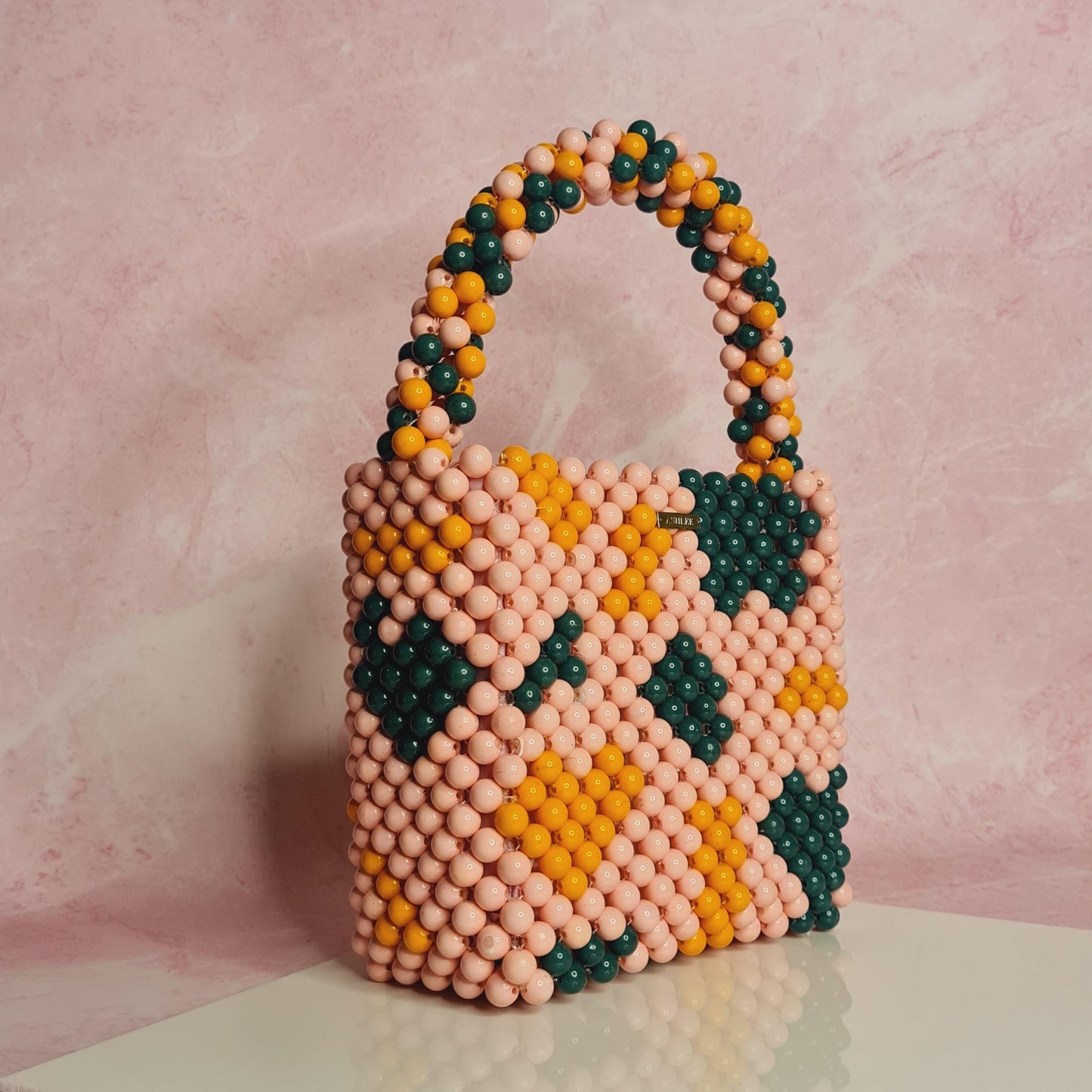 Summer Pearl color pop -  Summer Bag - Pearl color pop Pattern mix : Yellow, Pink and Green pearls Size : 6*6*3 inches Summer Pearl color pop Summer Bag - Pearl color pop Pattern mix : Yellow, Pink and Green pearls Size : 6*6*3 inches